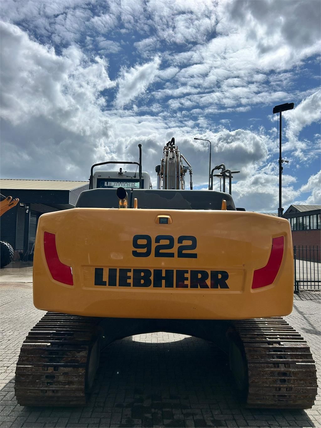 Liebherr R922