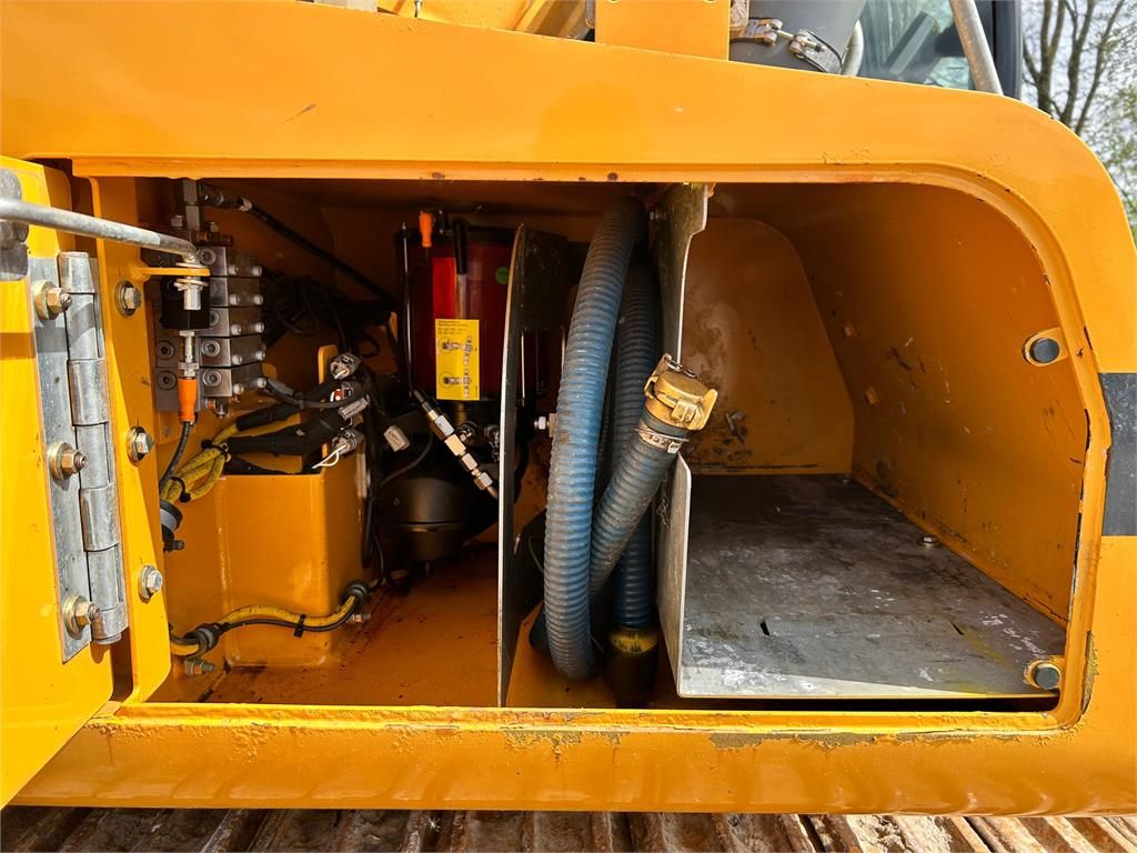 Liebherr R922