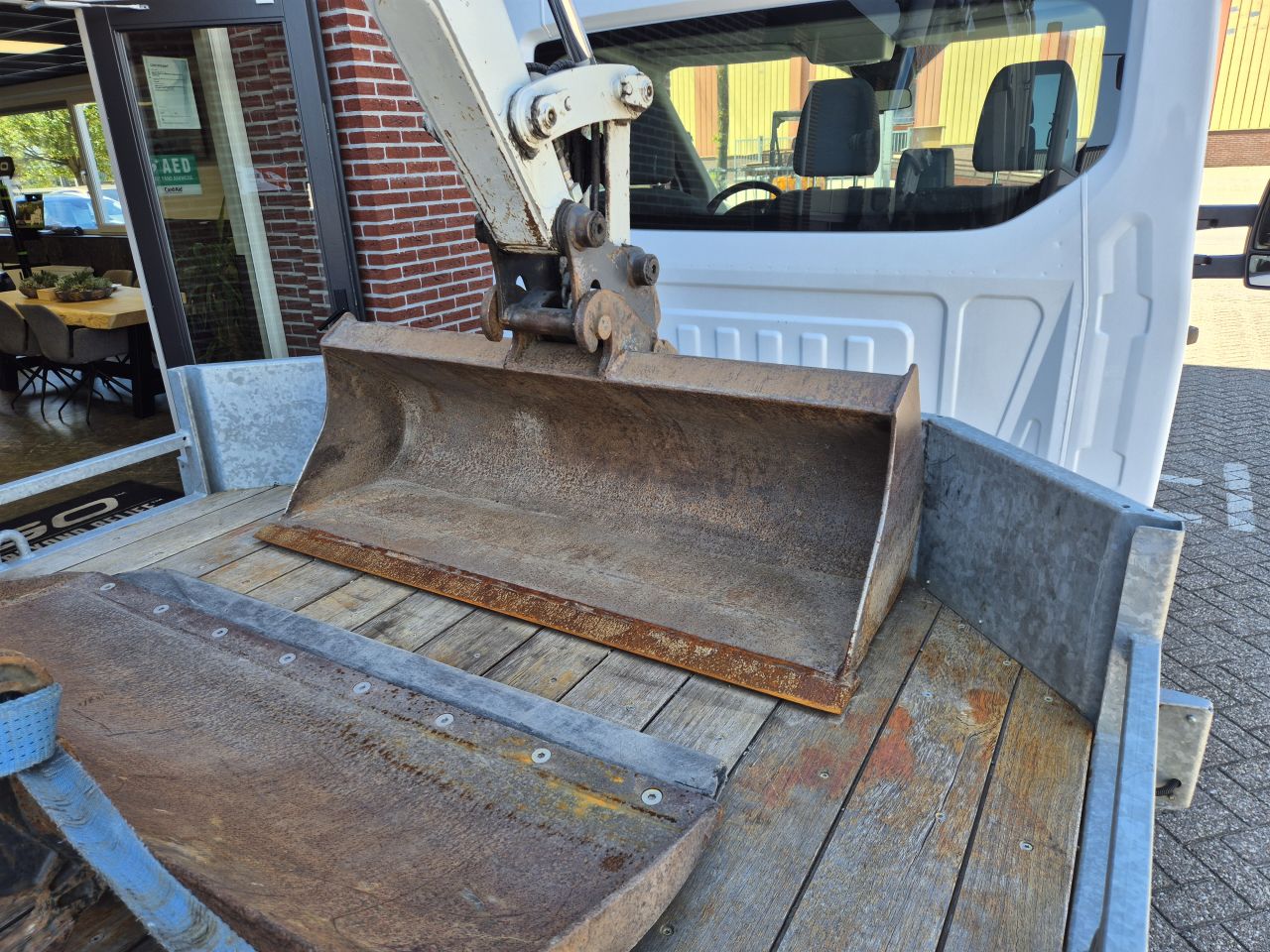 Takeuchi TB235-2