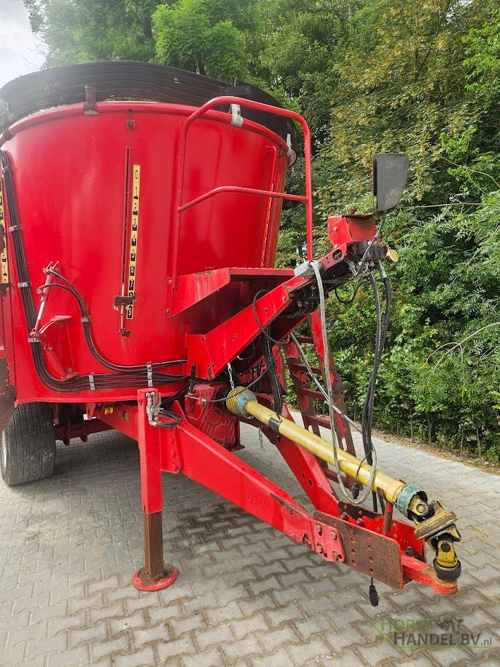 Peecon Biga 20m3 voermengwagen mengwagen