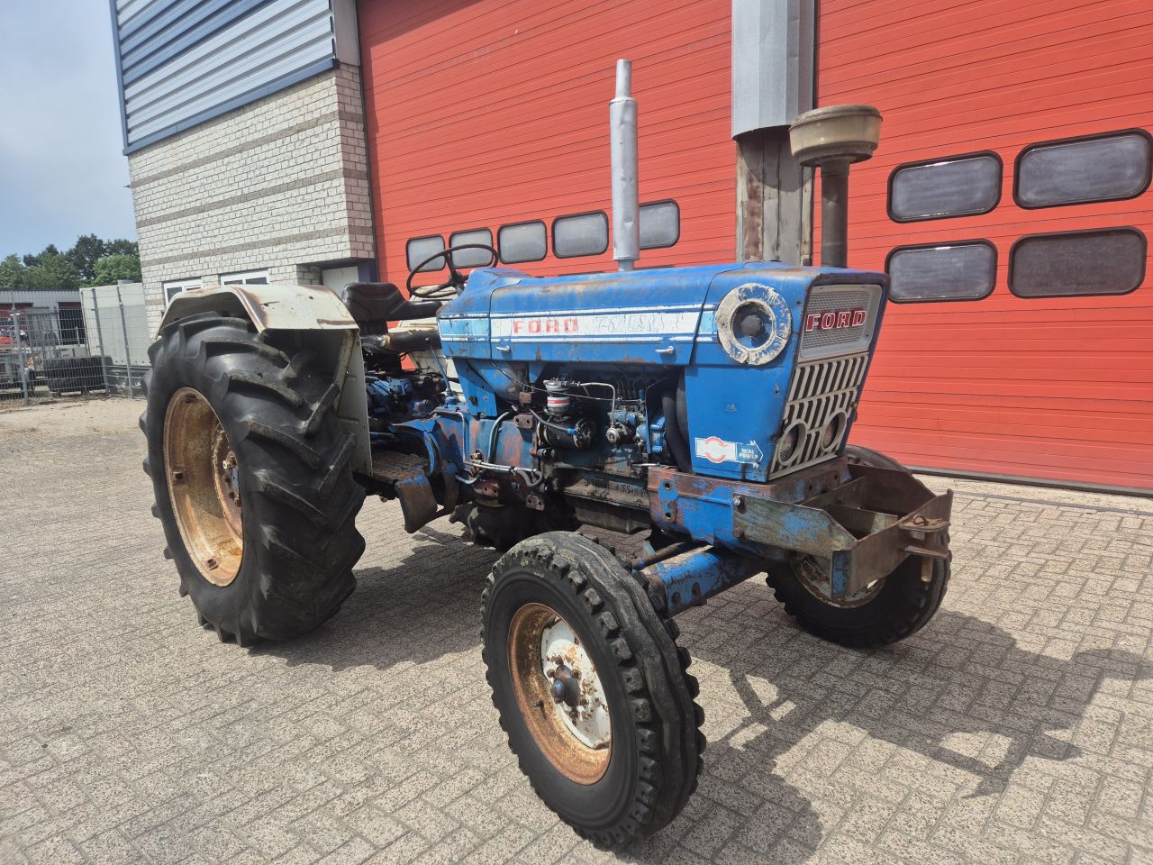 Ford 7000 Dual-power