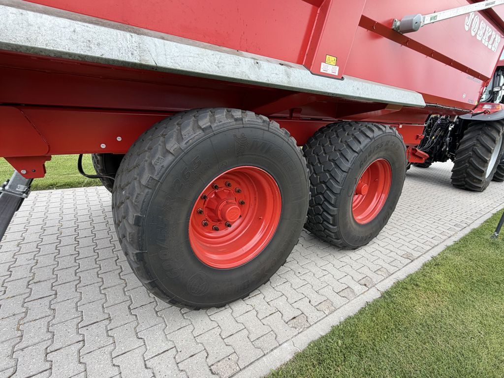 Joskin TRANS-SPACE 6500/22