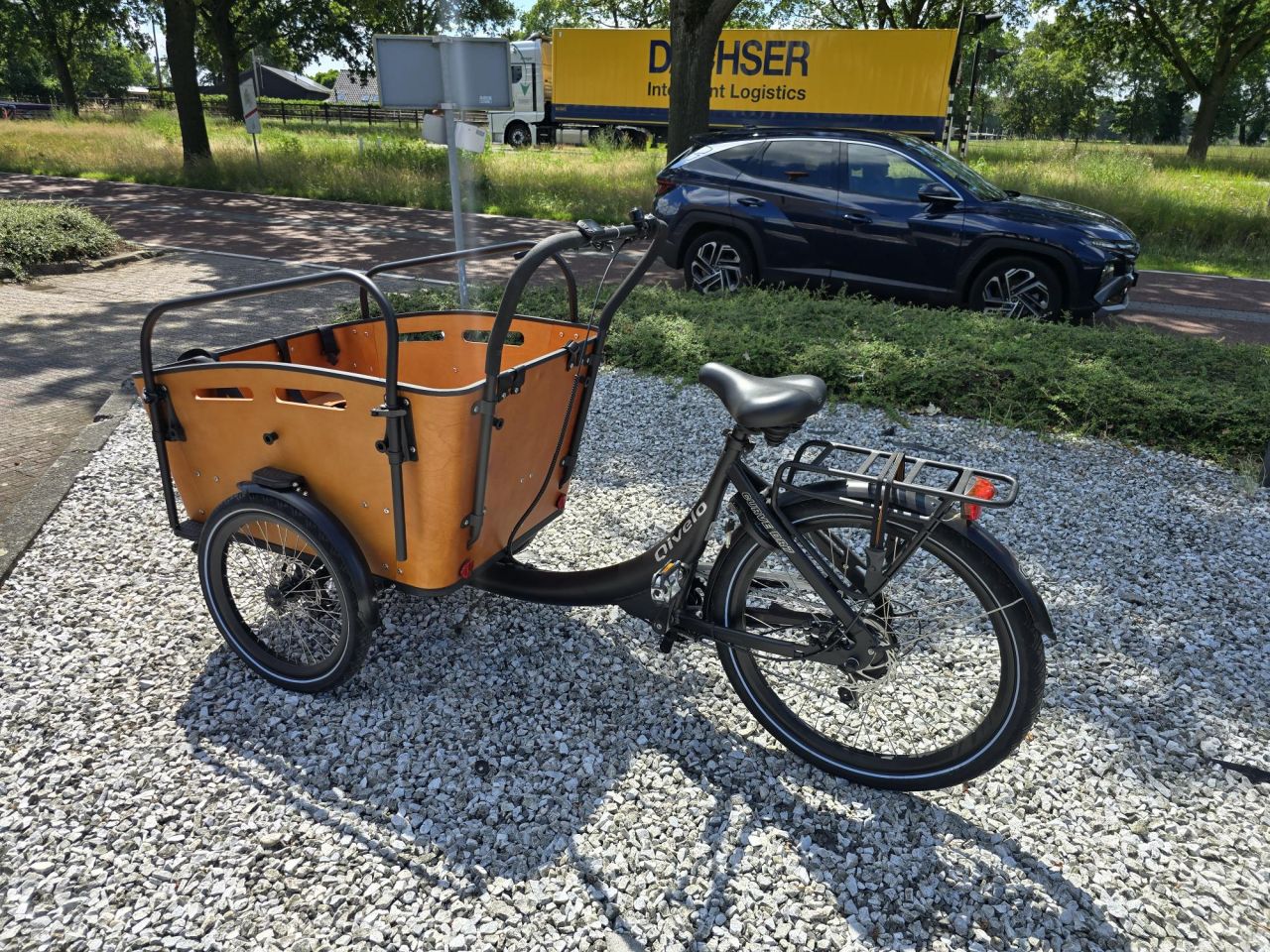 Bakfiets elektrische bakfiets cargobike hondenbakfiets