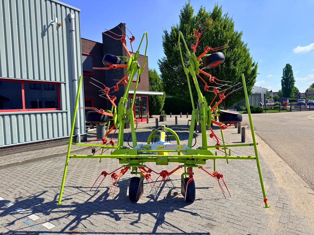 Claas Volto 640HR