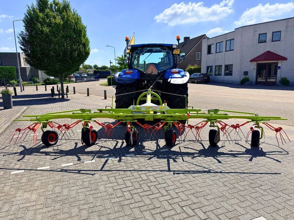 Claas Volto 640HR