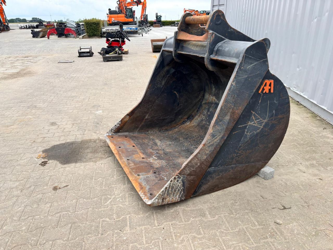 Dieplepel graafbak gebruikt S70