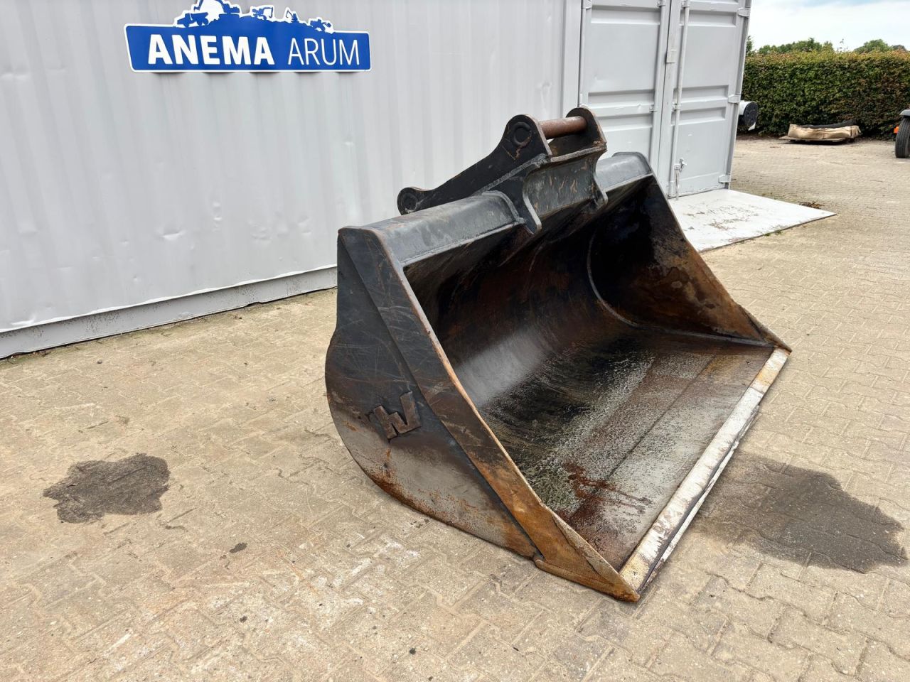 Brede graafbak gebruikt S70