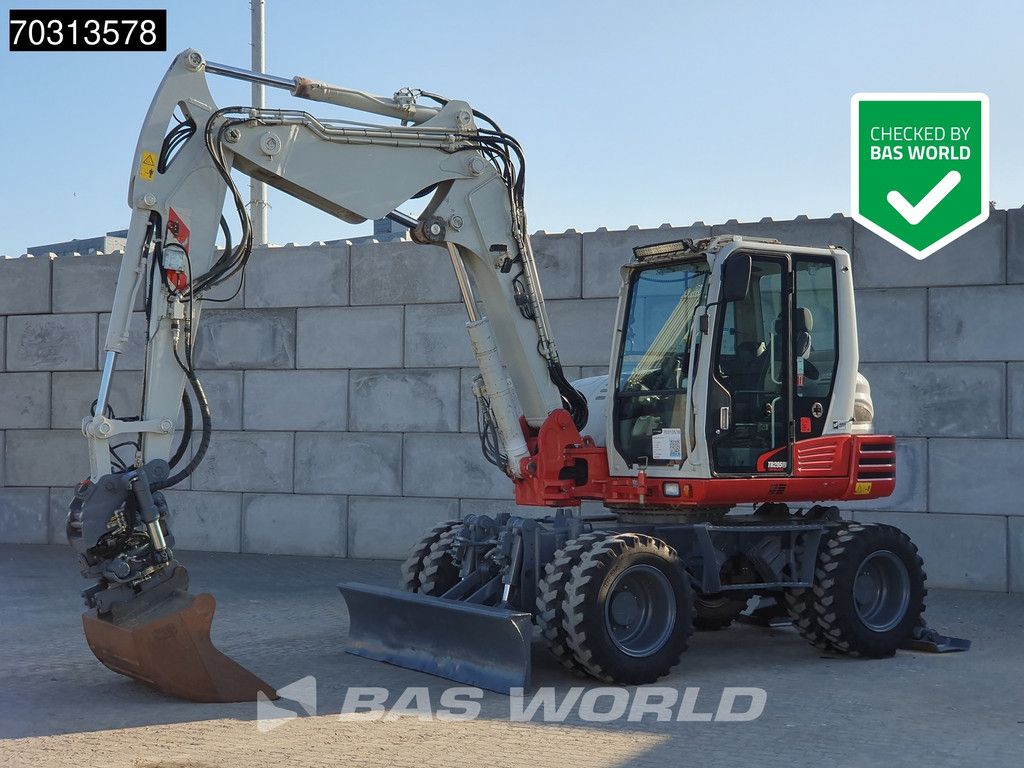 Takeuchi TB295 W