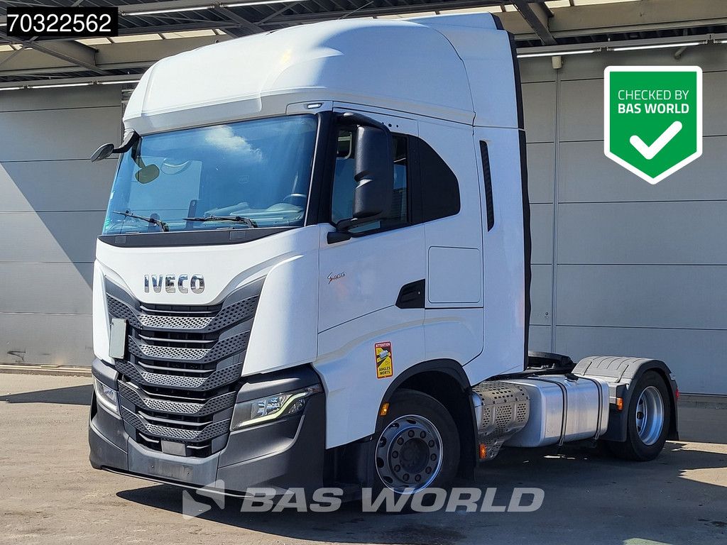 Iveco S-Way S-Way 460 4X2 Mega Retarder 2x Tanks Standklima ACC Navi