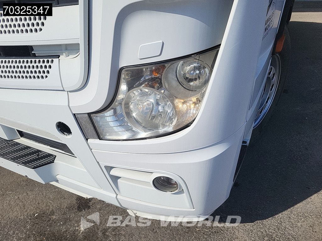 Mercedes Actros Actros 2551 6X2 GigaSpace Retarder 2x Tanks Standklima Hydraulik Liftachse