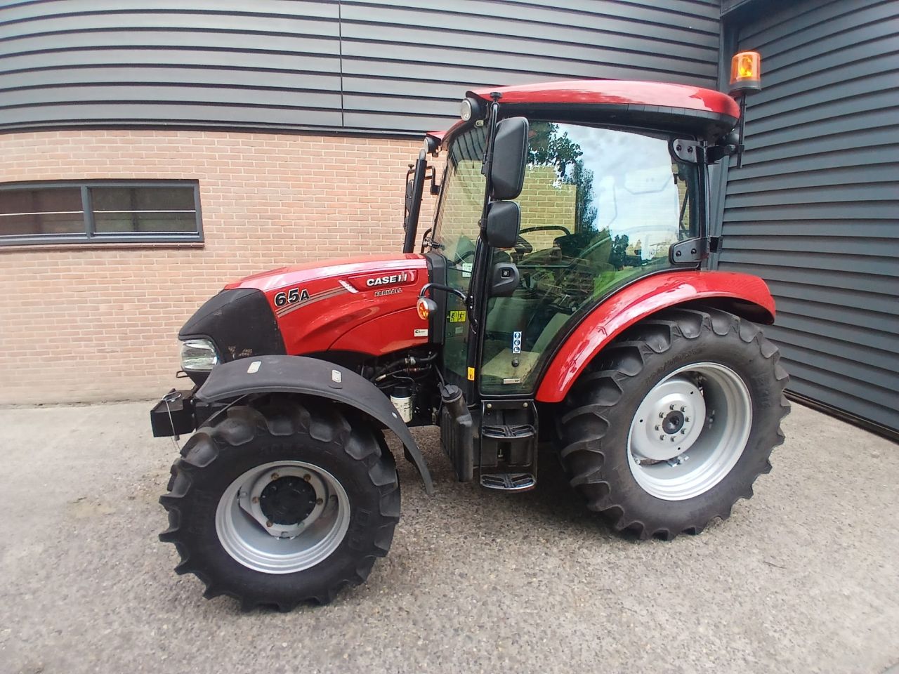 Case Farmall 65a tractor