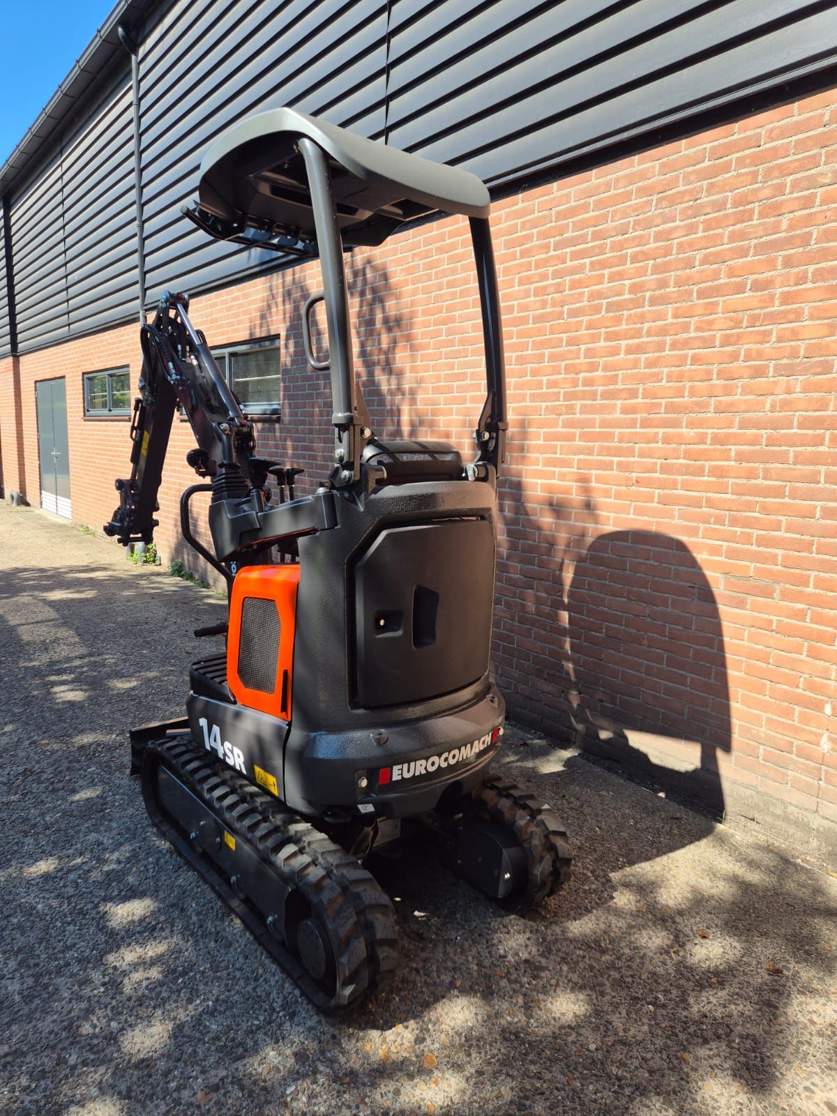 Minigraver, minikraan Eurocomach 14sr (Nieuw)