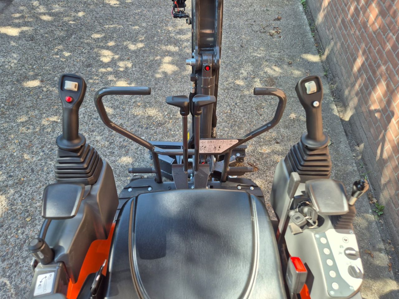 Minigraver, minikraan Eurocomach 14sr (Nieuw)