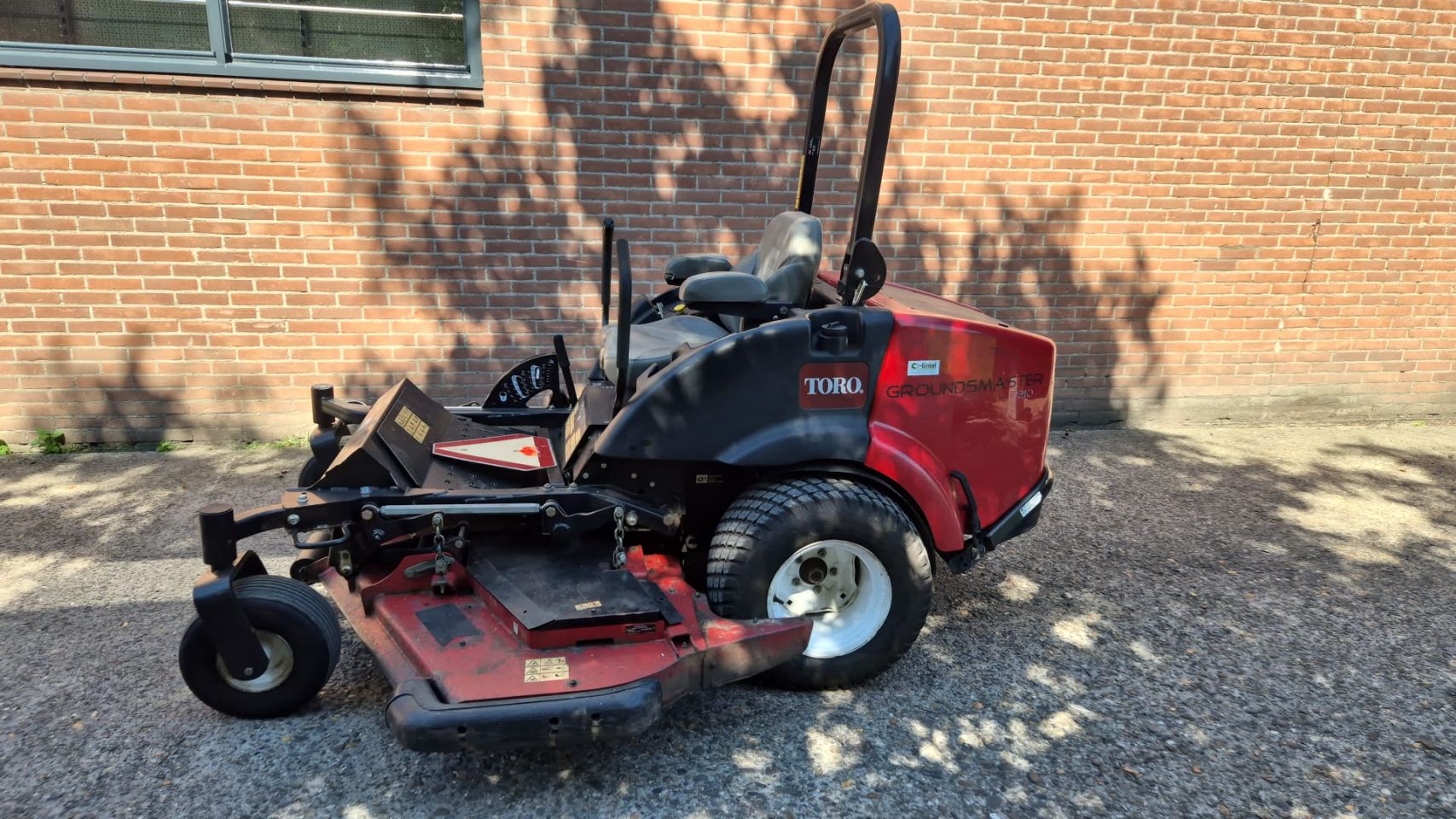 Gebruikte Toro zeroturn maaier Groundmaster 7210
