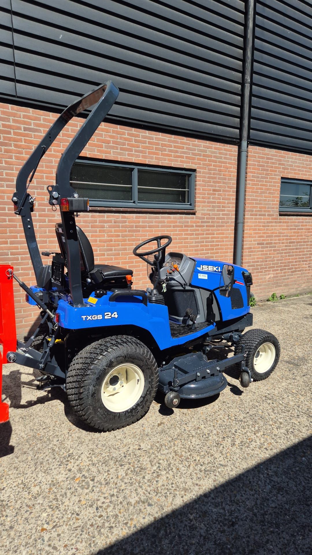 Nieuwe Iseki TXGS24 tractor