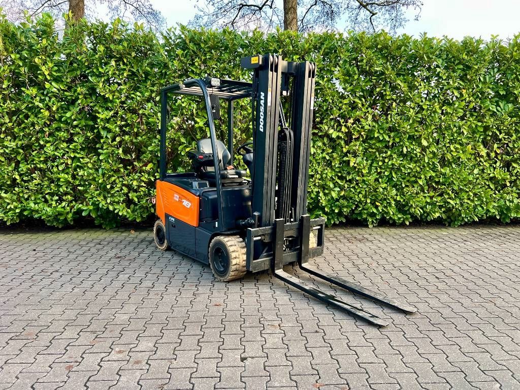 Doosan B 18 X-7
