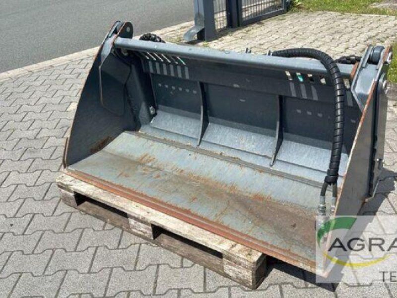 Avant SCHAUFEL