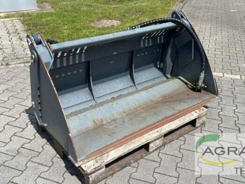 Avant SCHAUFEL