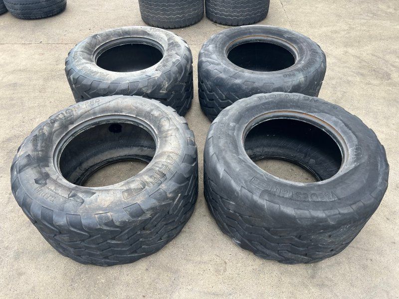 Vredestein 4 Flotation Pro 550/45 R22,5 Paketpreis