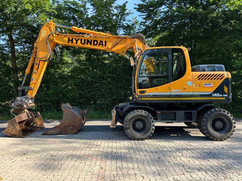 Hyundai R 140 W-9A