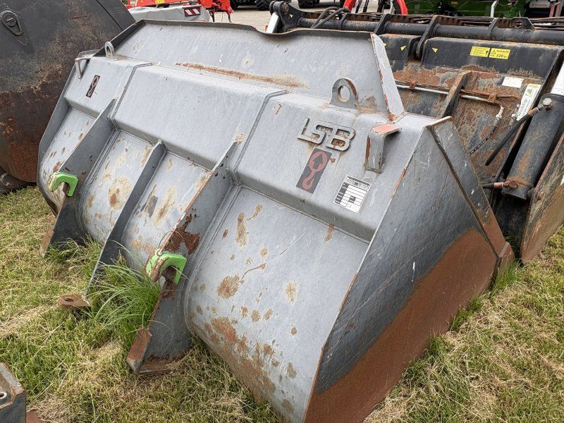 Merlo P 37.10