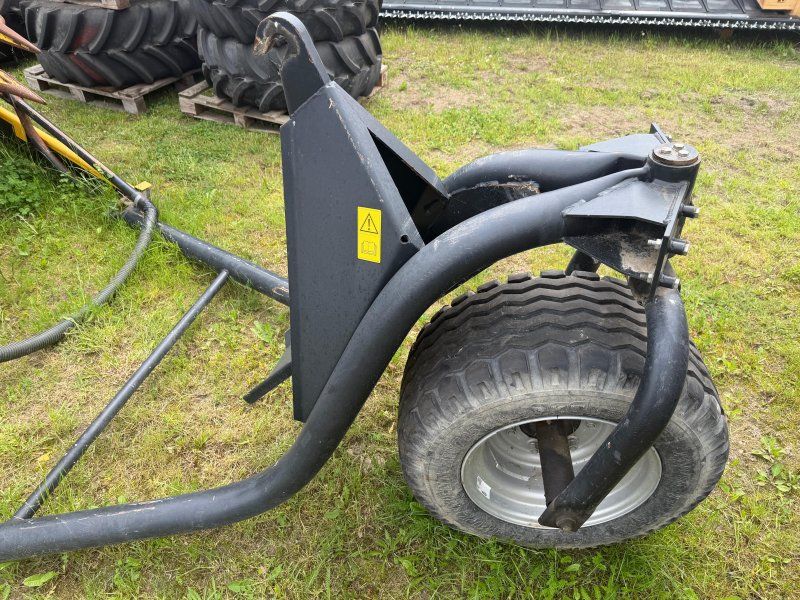 New Holland 490 FIE
