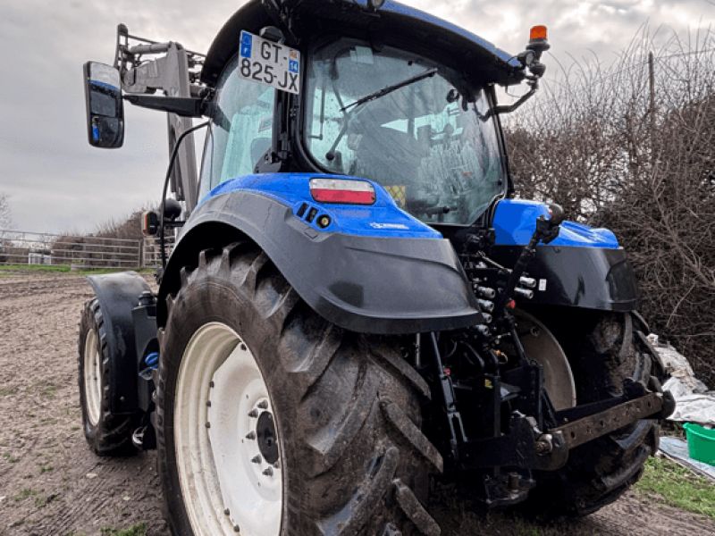 New Holland T5.120 DYNAMIC COMMAND
