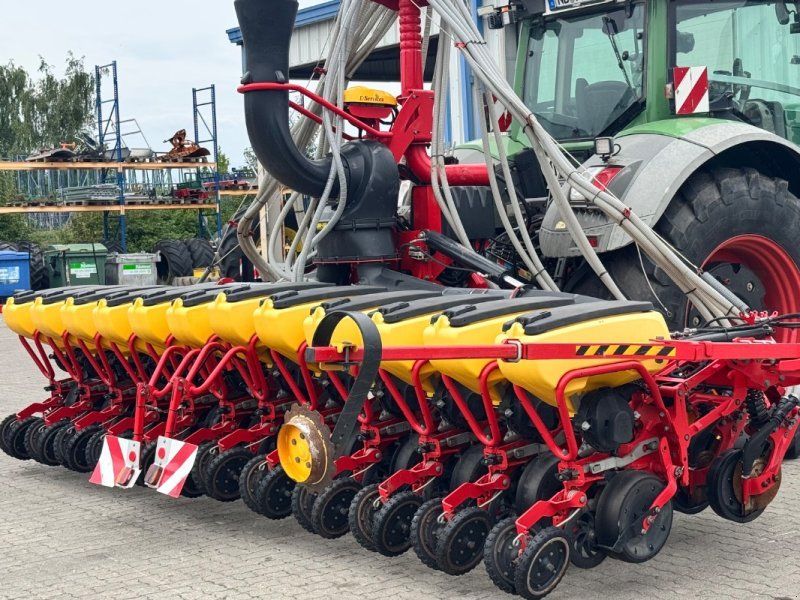 Väderstad Tempo TPV 12 + FH 2200 MY2022