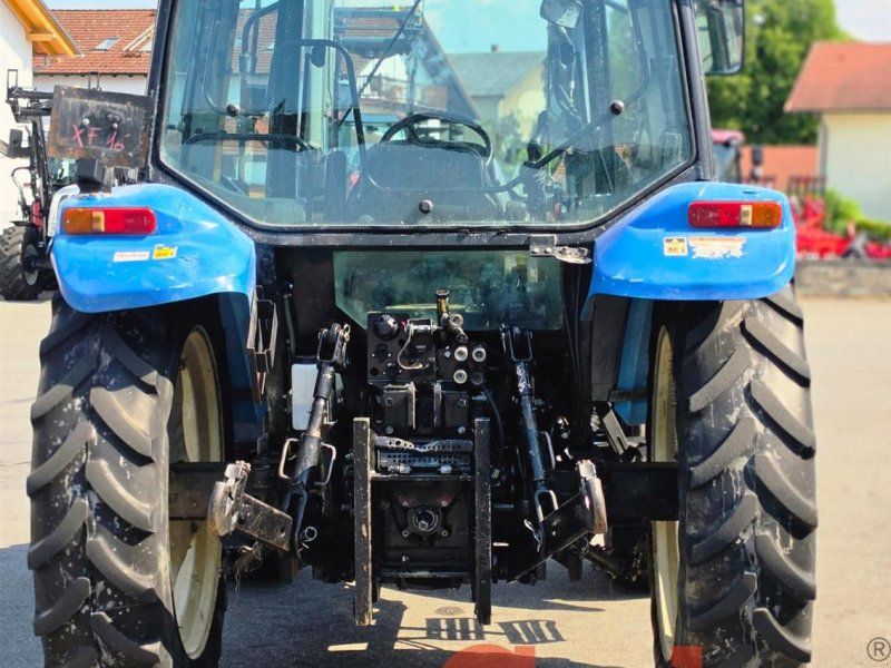 New Holland TL 90