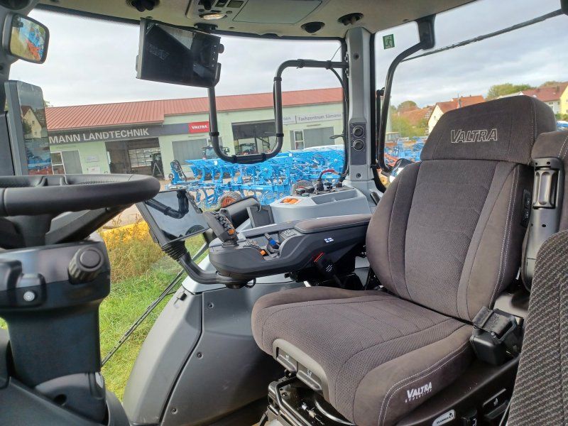 Valtra T215 D mit Rüfa