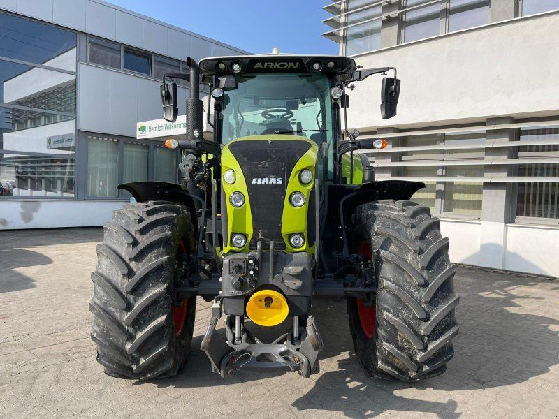 Claas Arion 630 CIS +