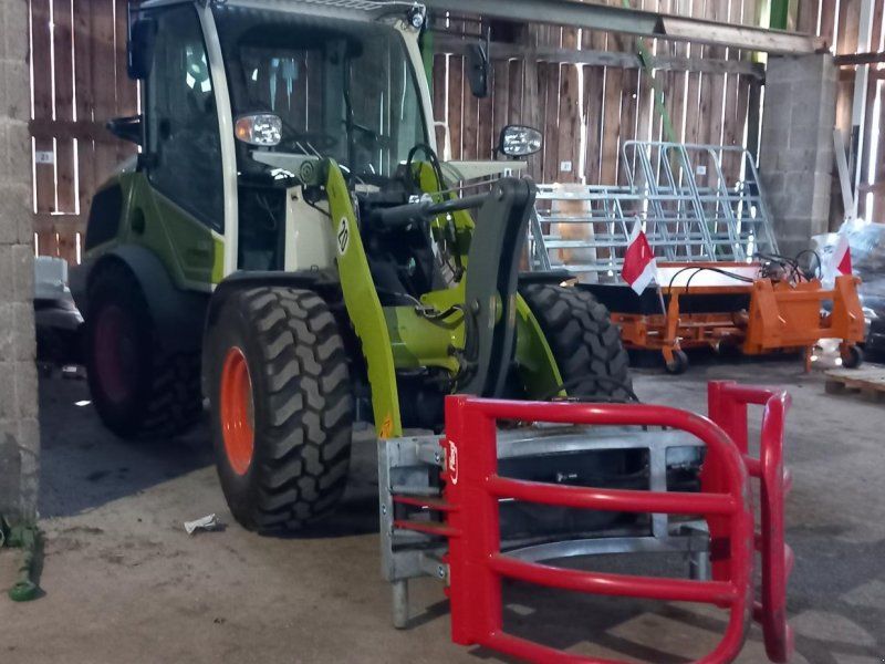 Claas Torion 530