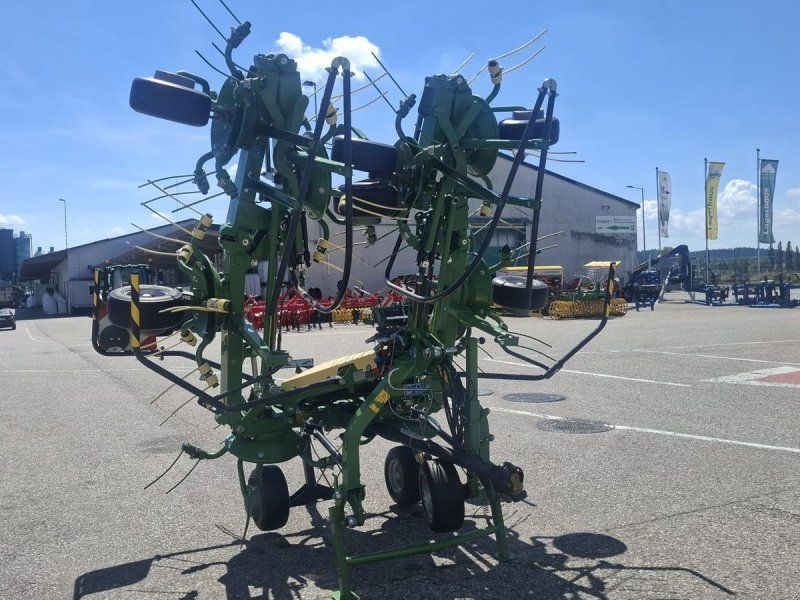 Krone Vendro 820