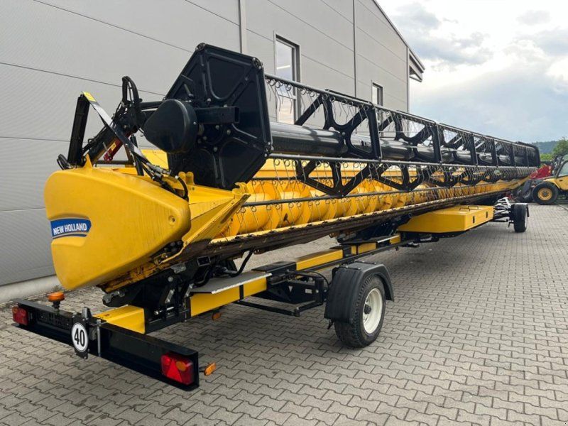 New Holland VariFeed 12,50 m HD 41 V
