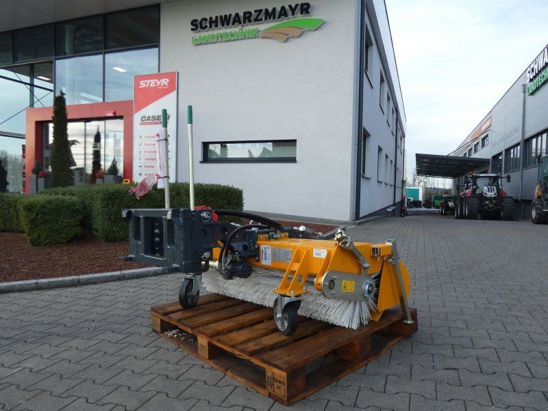 Giant Kehrmaschine 1200