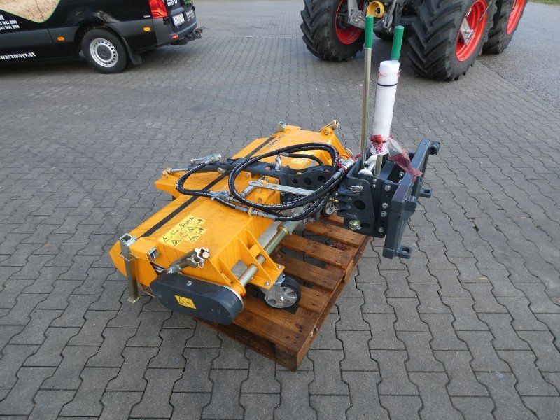 Giant Kehrmaschine 1200