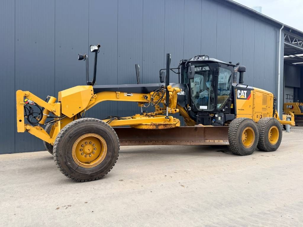 CAT 140M3