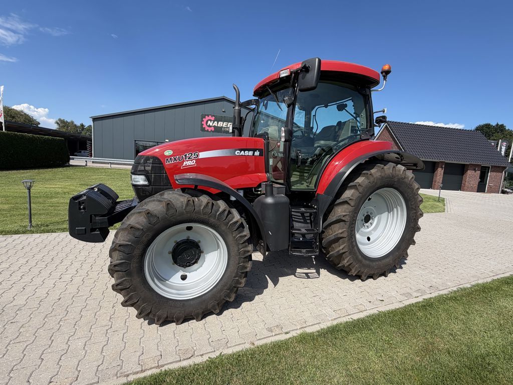 Case IH MXU 125 PRO