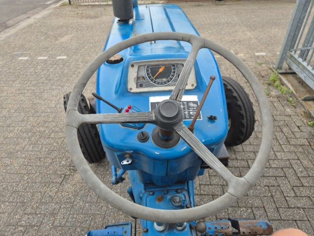 Ford 4600