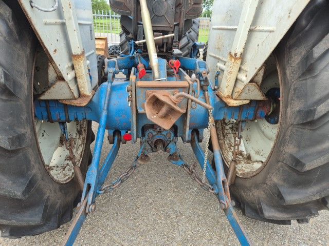 Ford 4600