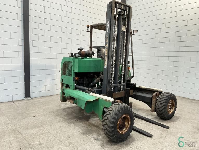 Gabelstapler Diesel Moffett M7 3003W 4W 2003
