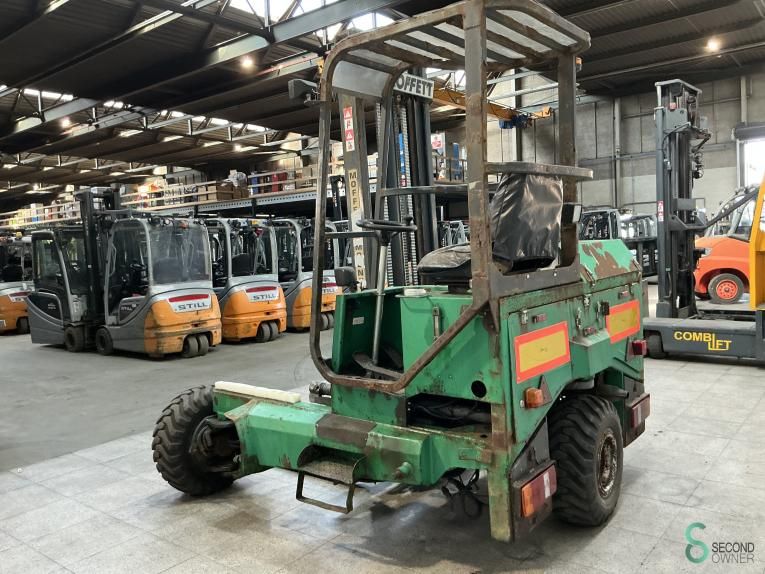 Gabelstapler Diesel Moffett M7 3003W 4W 2003