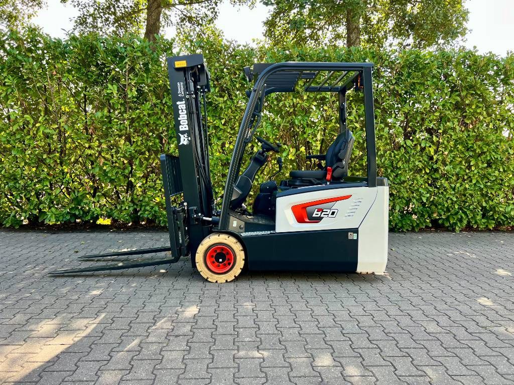 Bobcat B20 T-7 Plus
