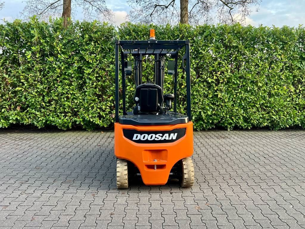 Doosan B 18 X-7