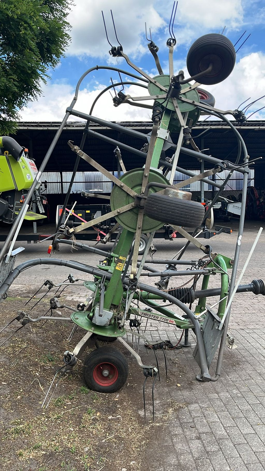 Fendt Schudder Twister 7706 DN