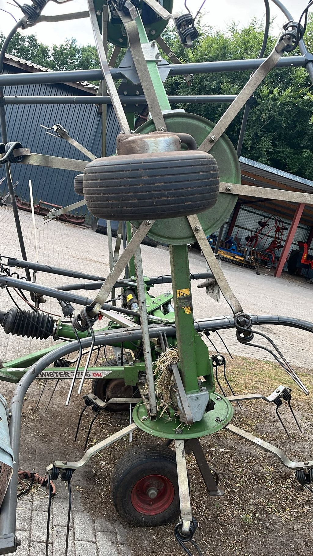 Fendt Schudder Twister 7706 DN