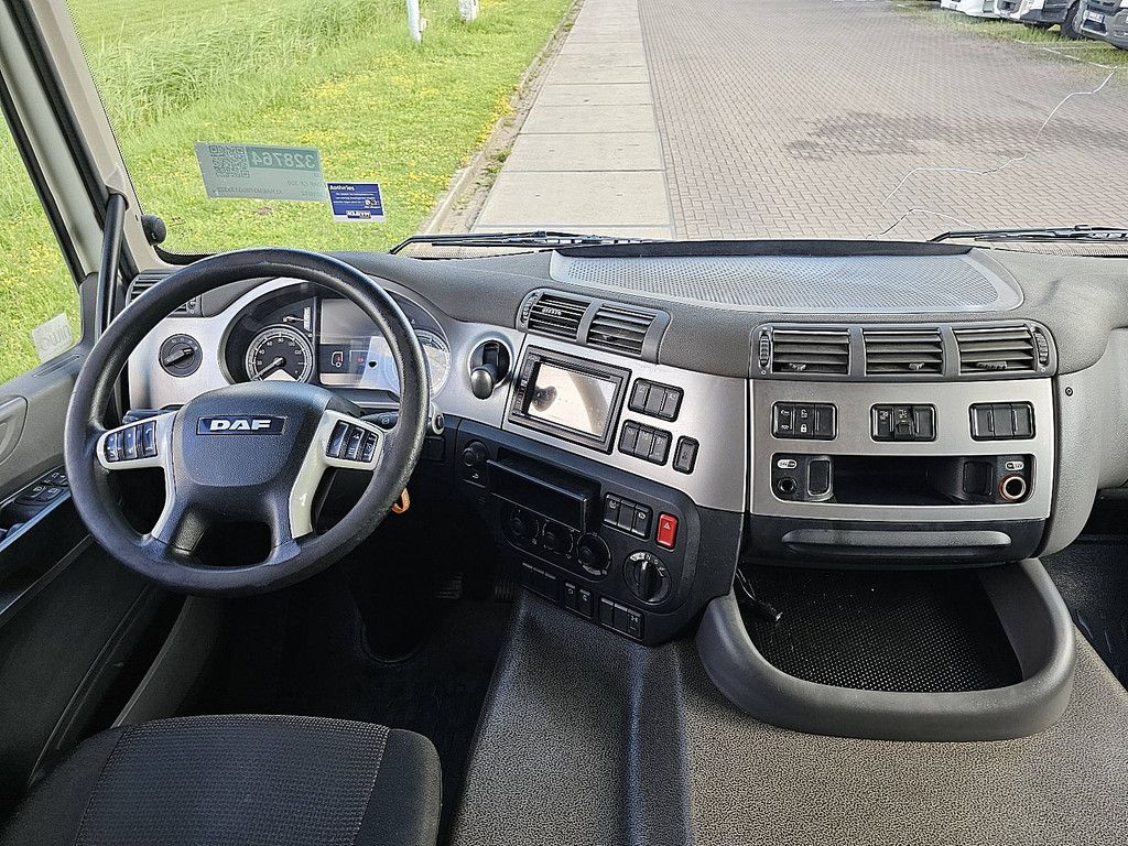 DAF CF 320