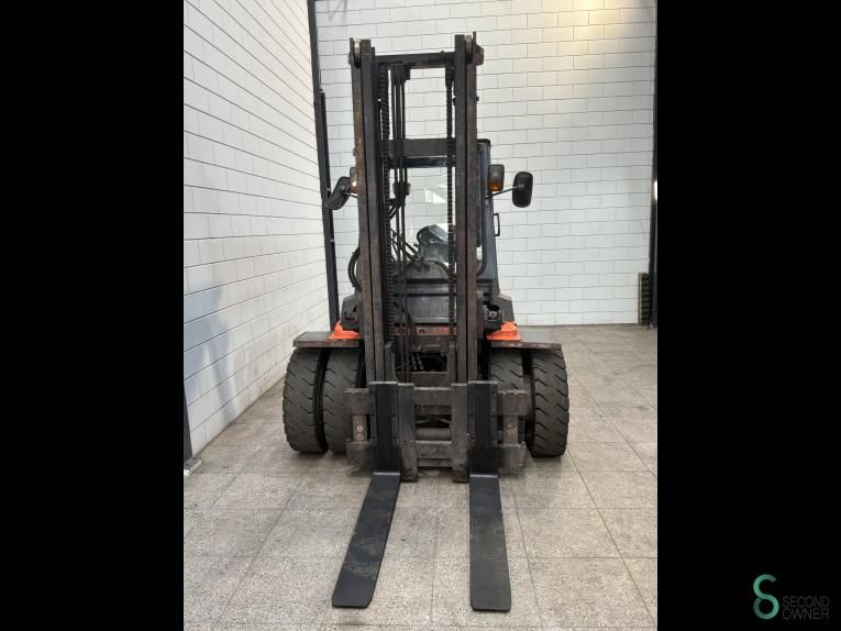 Forklifts Diesel Toyota 42-7 FD 40 2008