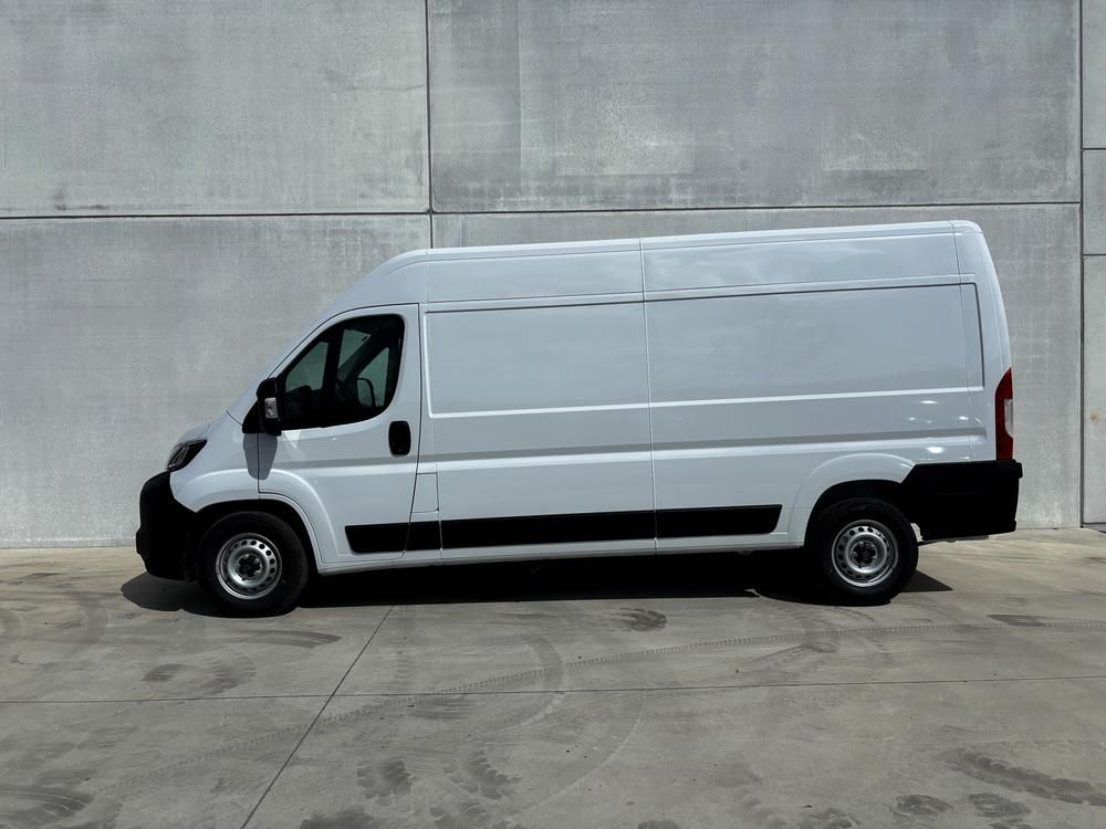 2026 Peugeot Boxer L3H2 Transporter