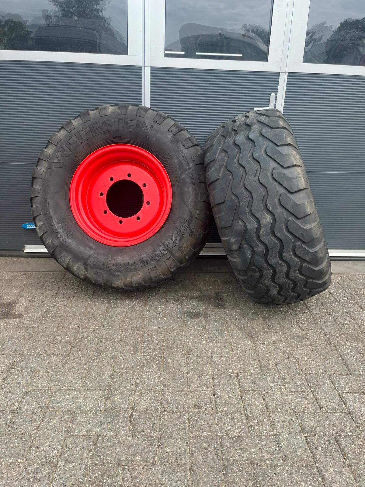 Wielen 460/65-20 vredestein flotation +